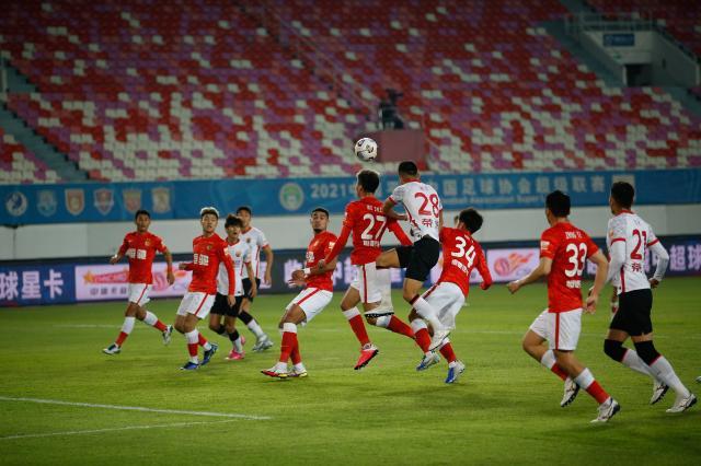 球速体育赛事公司-海港不想翻盘开始战略转移 “保亚”之外想赢二番战